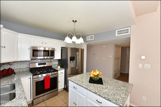 12232 TIERRA ROSA Way, El Paso, TX 79938