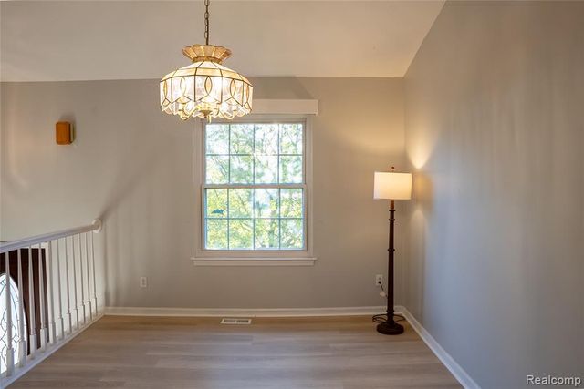 1639 Tulip Lane, Westland, MI 48186