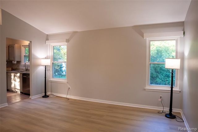 1639 Tulip Lane, Westland, MI 48186
