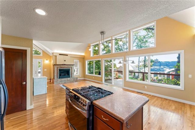 89 Turkey Trail, Other, MO 65611