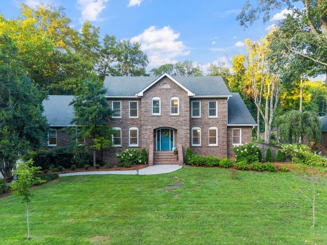 124 Laural Hill Dr, Smyrna, TN 37167