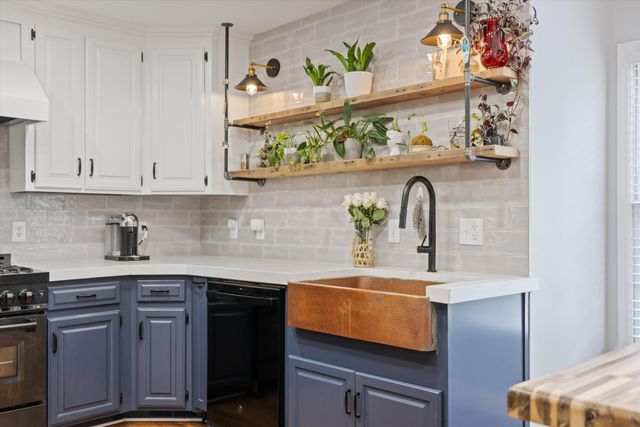 124 Laural Hill Dr, Smyrna, TN 37167