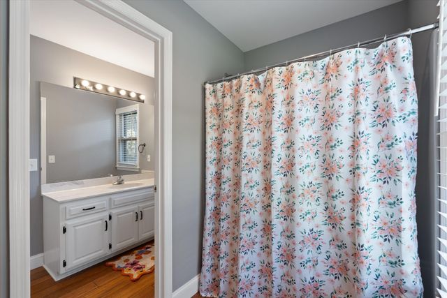 124 Laural Hill Dr, Smyrna, TN 37167