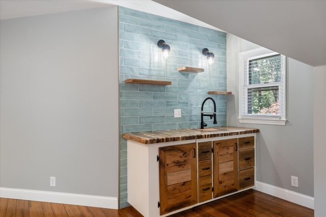 124 Laural Hill Dr, Smyrna, TN 37167