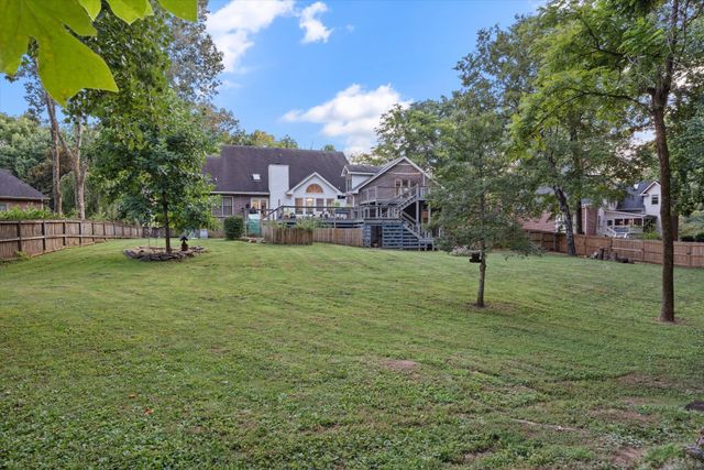 124 Laural Hill Dr, Smyrna, TN 37167