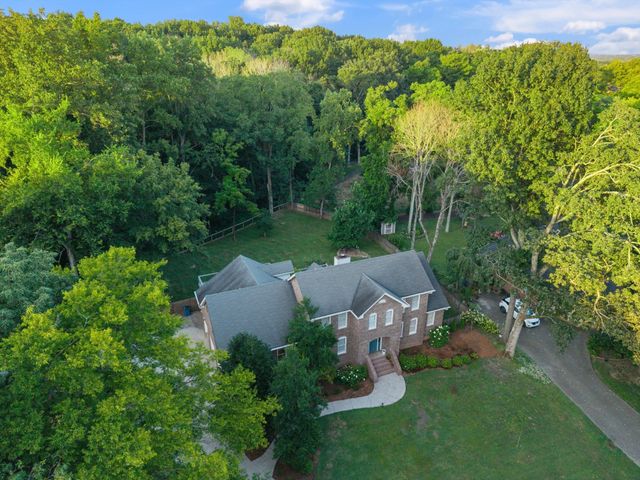 124 Laural Hill Dr, Smyrna, TN 37167