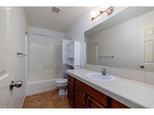 16037 Se PEACE Ct, Happy Valley, OR 97086