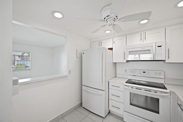 451 Monaco J j, Delray Beach, FL 33446