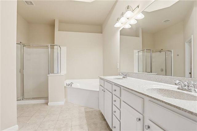 2118 Landsmere Drive SE 13, Mableton, GA 30126