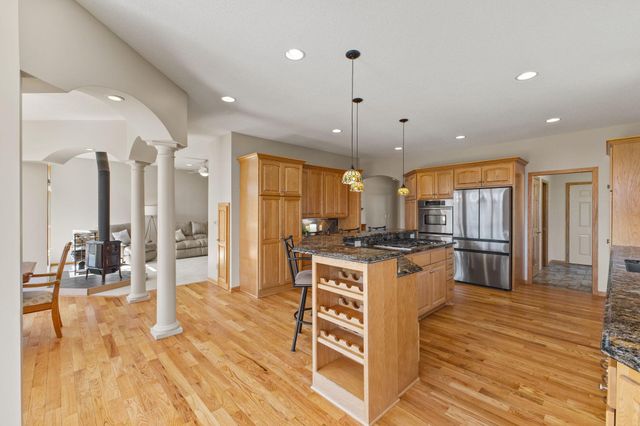 39541 Eastwood Avenue, North Branch, MN 55056
