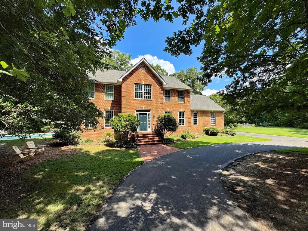 12125 BUNKYS PL, La Plata, MD 20646