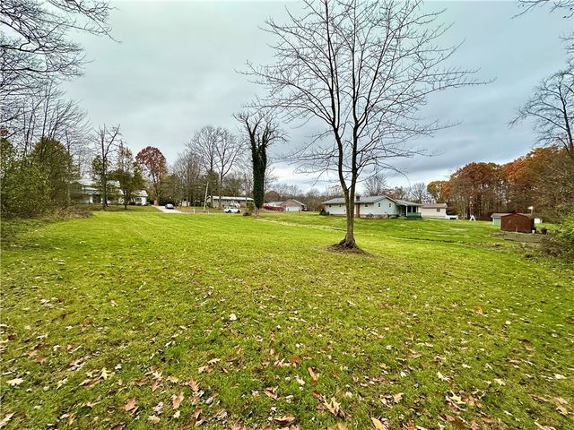 00 Lilac Dr, Shenango Twp, PA 16159