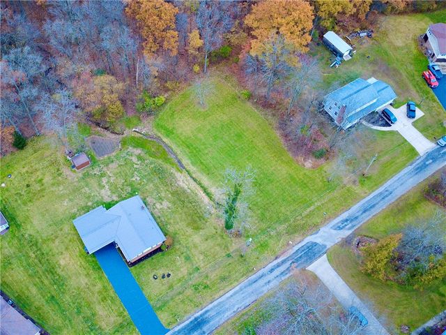 00 Lilac Dr, Shenango Twp, PA 16159