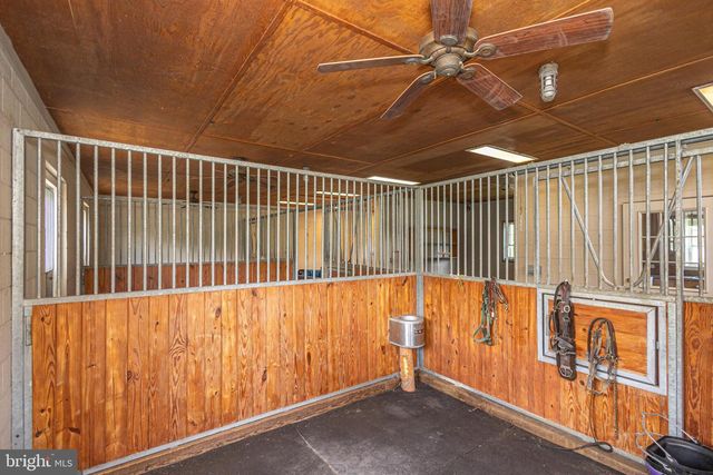 71 COVERED BRIDGE RD, New Hope, PA 18938