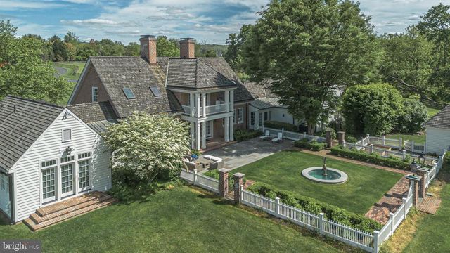 71 COVERED BRIDGE RD, New Hope, PA 18938