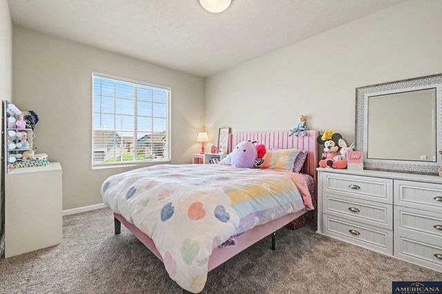 9106 S 177th Ave Circle, Omaha, NE 68136