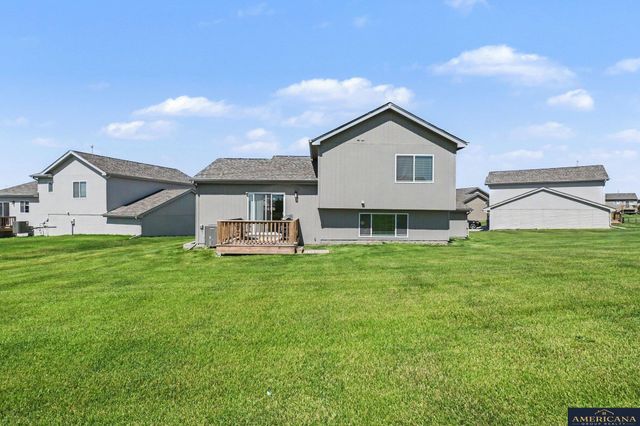 9106 S 177th Ave Circle, Omaha, NE 68136