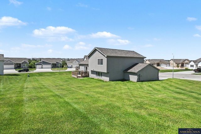 9106 S 177th Ave Circle, Omaha, NE 68136