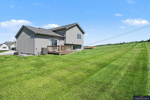 9106 S 177th Ave Circle, Omaha, NE 68136