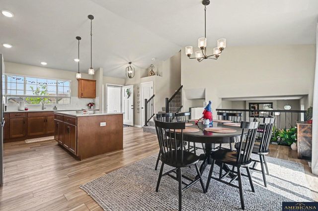 9106 S 177th Ave Circle, Omaha, NE 68136