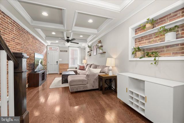 814 S CURLEY ST, Baltimore, MD 21224