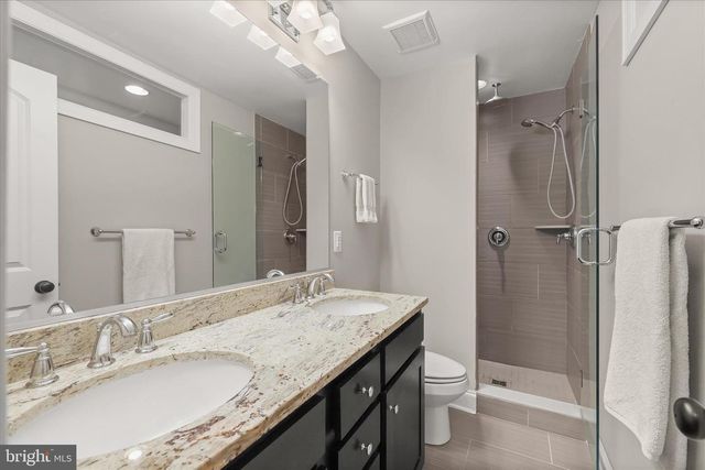 814 S CURLEY ST, Baltimore, MD 21224