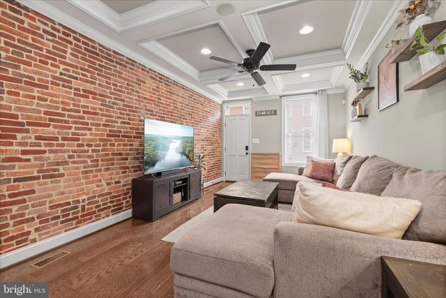814 S CURLEY ST, Baltimore, MD 21224