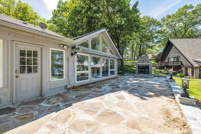 3112 Shore Drive, Grove, OK 74344