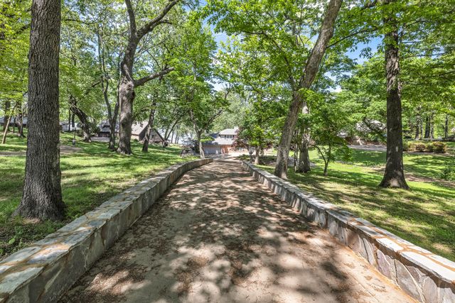 3112 Shore Drive, Grove, OK 74344