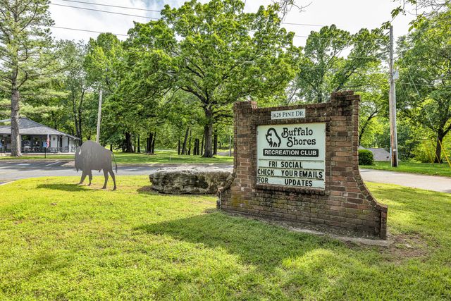 3112 Shore Drive, Grove, OK 74344
