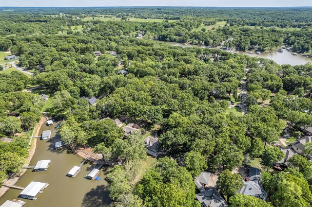 3112 Shore Drive, Grove, OK 74344