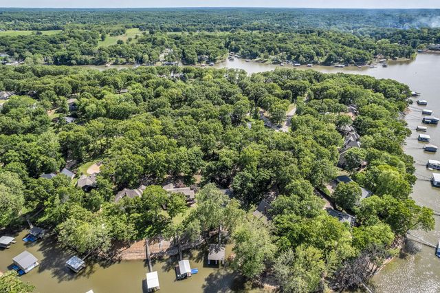 3112 Shore Drive, Grove, OK 74344