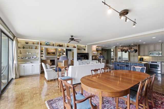 4215 Harding Pike Apt 402, Nashville, TN 37205