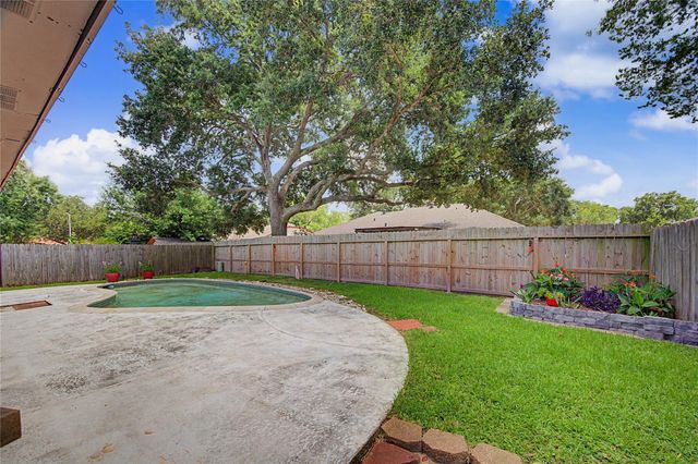 19215 Haystream Drive, Katy, TX 77449