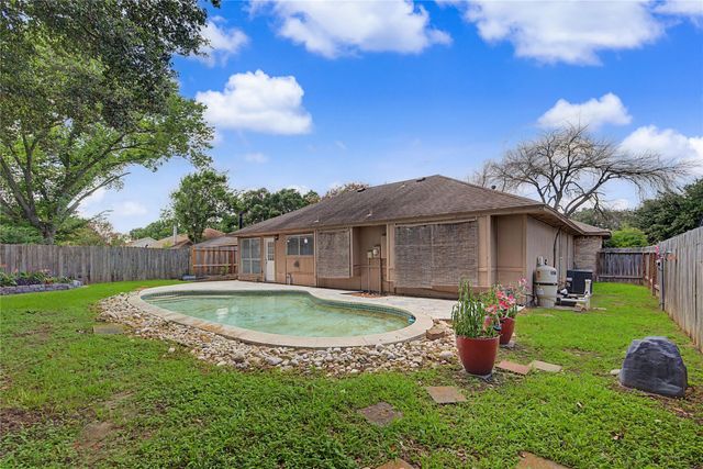 19215 Haystream Drive, Katy, TX 77449