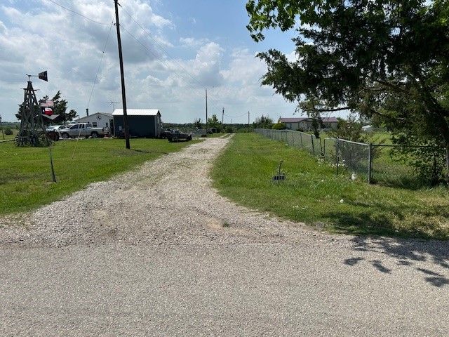 1150 County Road 490, Princeton, TX 75407