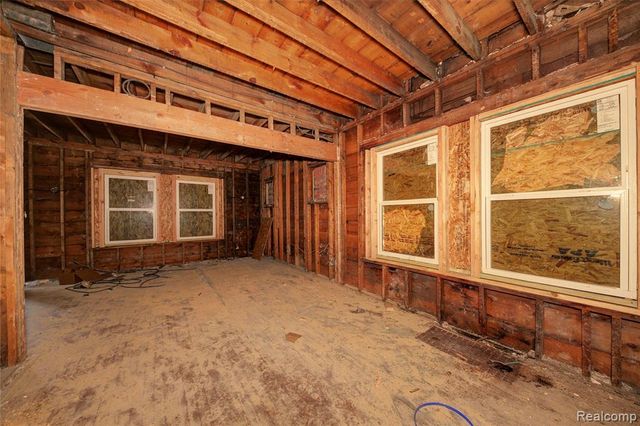 18659 Goulburn Avenue, Detroit, MI 48205