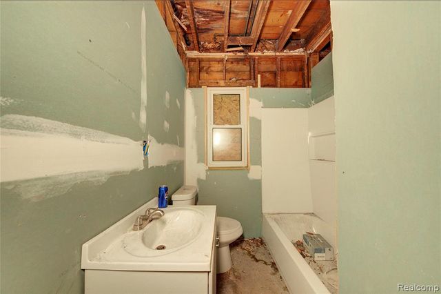 18659 Goulburn Avenue, Detroit, MI 48205