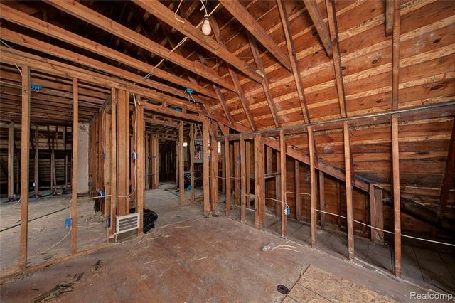 18659 Goulburn Avenue, Detroit, MI 48205