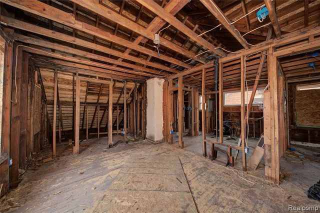 18659 Goulburn Avenue, Detroit, MI 48205