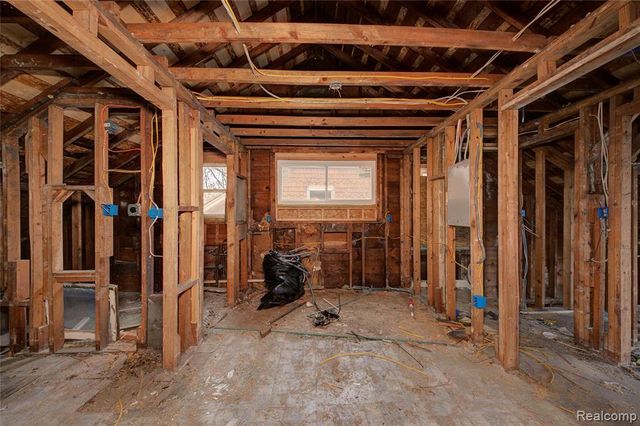 18659 Goulburn Avenue, Detroit, MI 48205