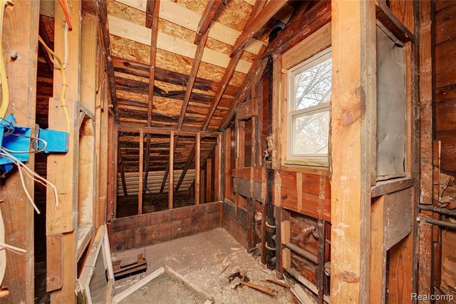 18659 Goulburn Avenue, Detroit, MI 48205