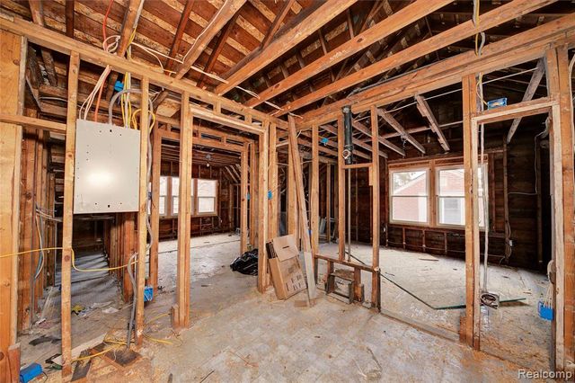 18659 Goulburn Avenue, Detroit, MI 48205