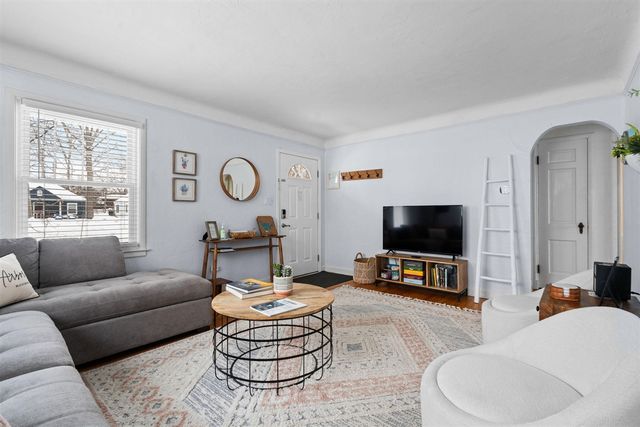 1209 Birk Avenue, Ann Arbor, MI 48103