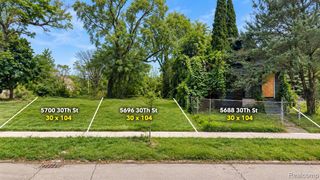 5696 30th Street, Detroit, MI 48210