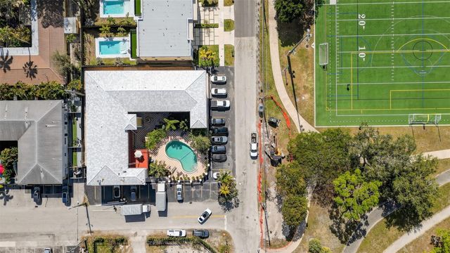 744 NE 14th Avenue 21, Fort Lauderdale, FL 33304