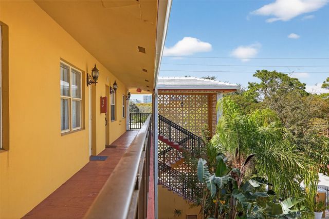 744 NE 14th Avenue 21, Fort Lauderdale, FL 33304