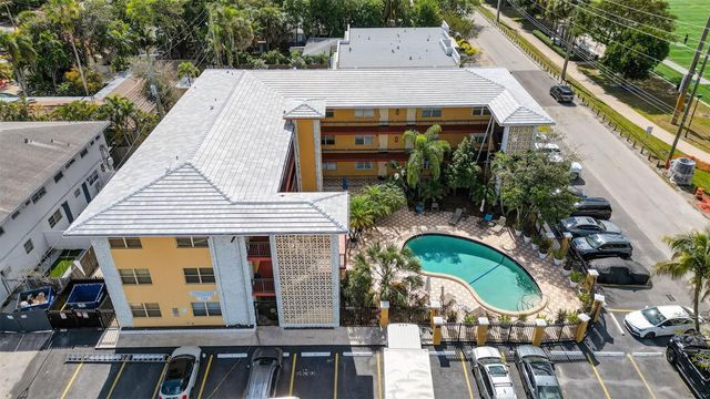 744 NE 14th Avenue 21, Fort Lauderdale, FL 33304