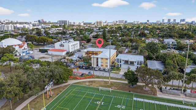 744 NE 14th Avenue 21, Fort Lauderdale, FL 33304