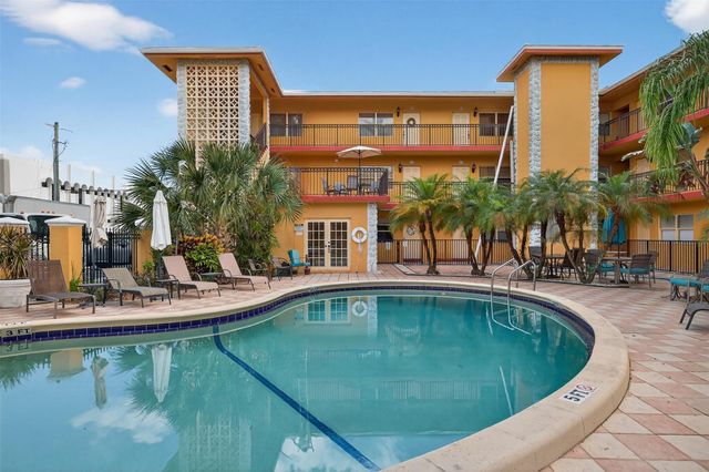 744 NE 14th Avenue 21, Fort Lauderdale, FL 33304